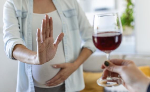 Алкоголь и беременность: Как опасен этот союз?