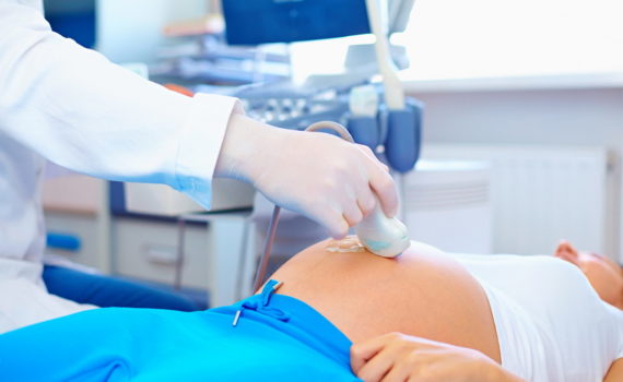 Какие обязательные обследования нужно проходить во время беременности
