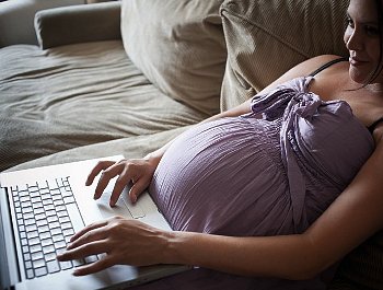 Подработка во время беременности и в декрете